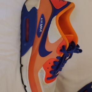 Nike Air Max sz 8 Blue & Orange
